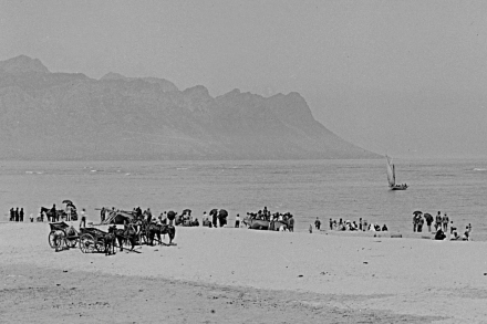 The Strand, False Bay coast. © Gribble Collection, Drakenstein Heemkring